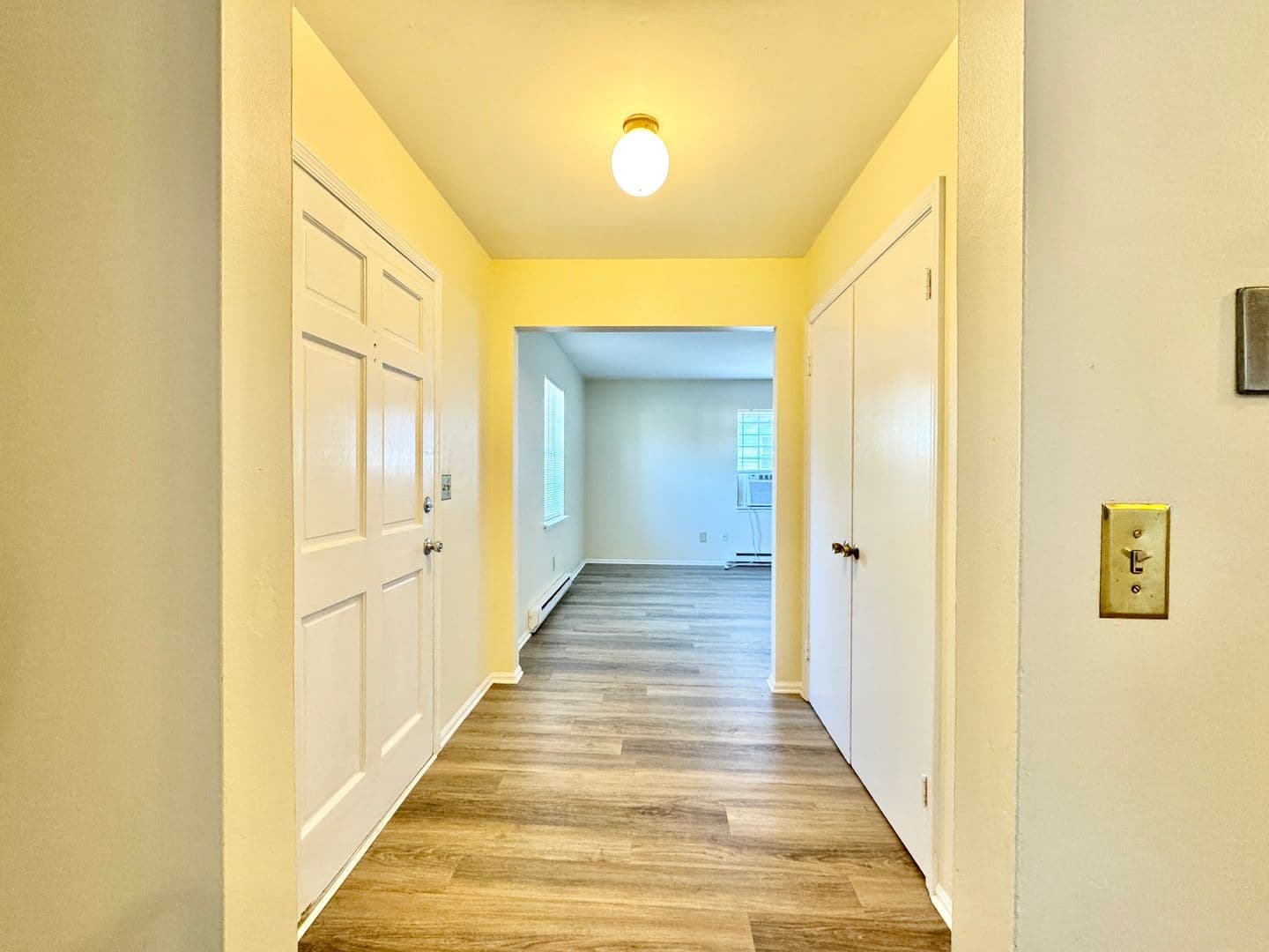 Greensboro House: 609 Tipperary Drive