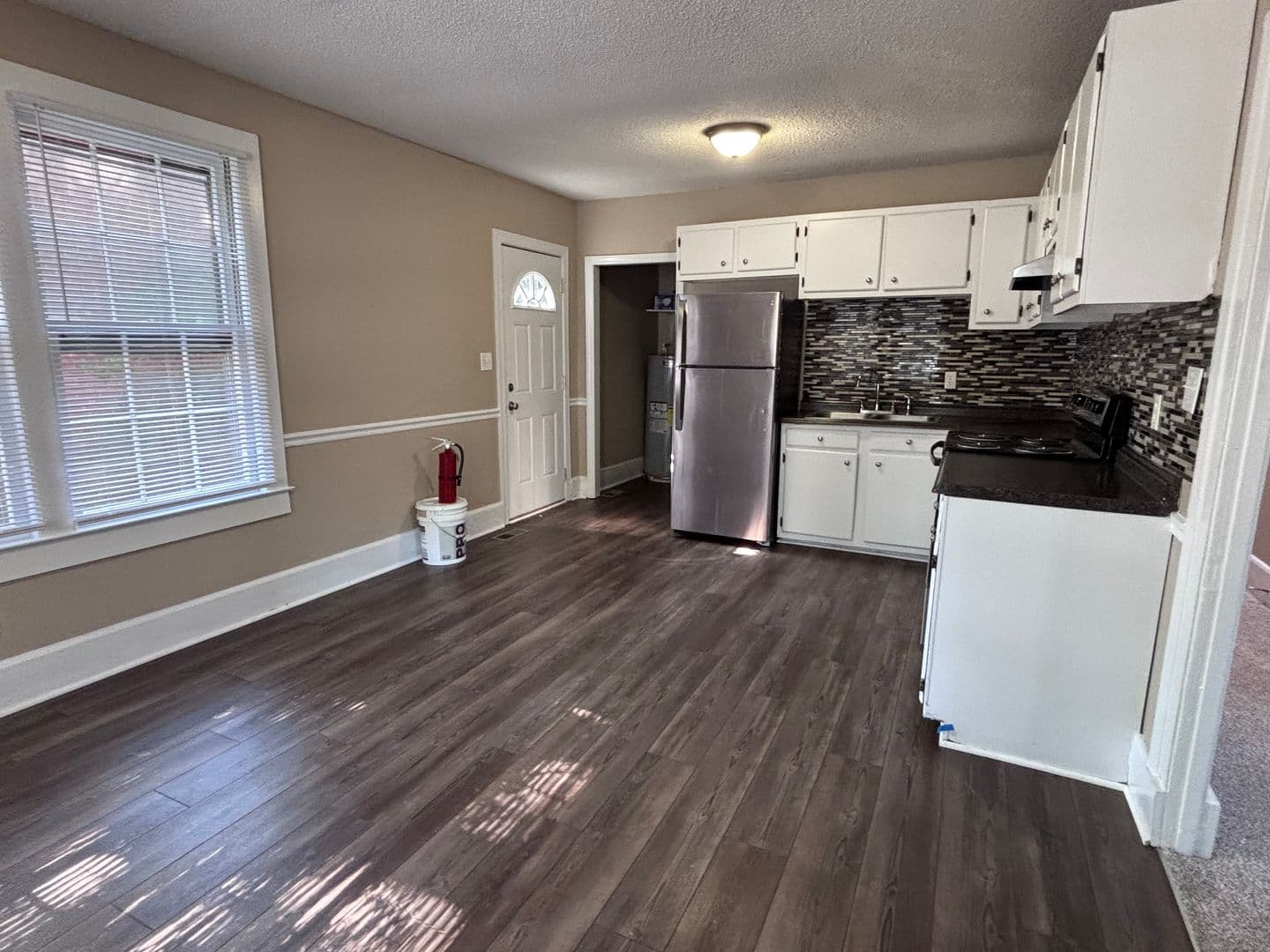 Greensboro House: 206 E Whittington Street