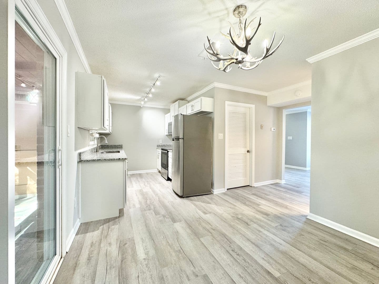 High Point Townhome: 1825 Johnson Street