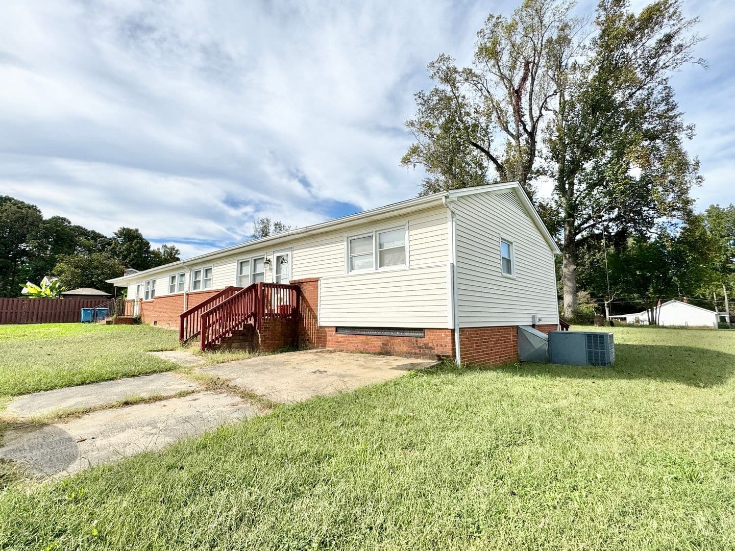 Greensboro House: 2505 Olivet Court