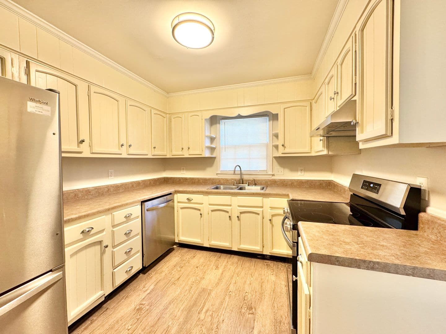Greensboro House: 5127 Lawndale Drive