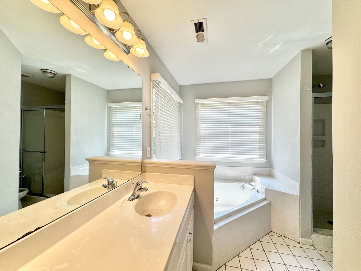 Greensboro House: 5208 Autumn Woods