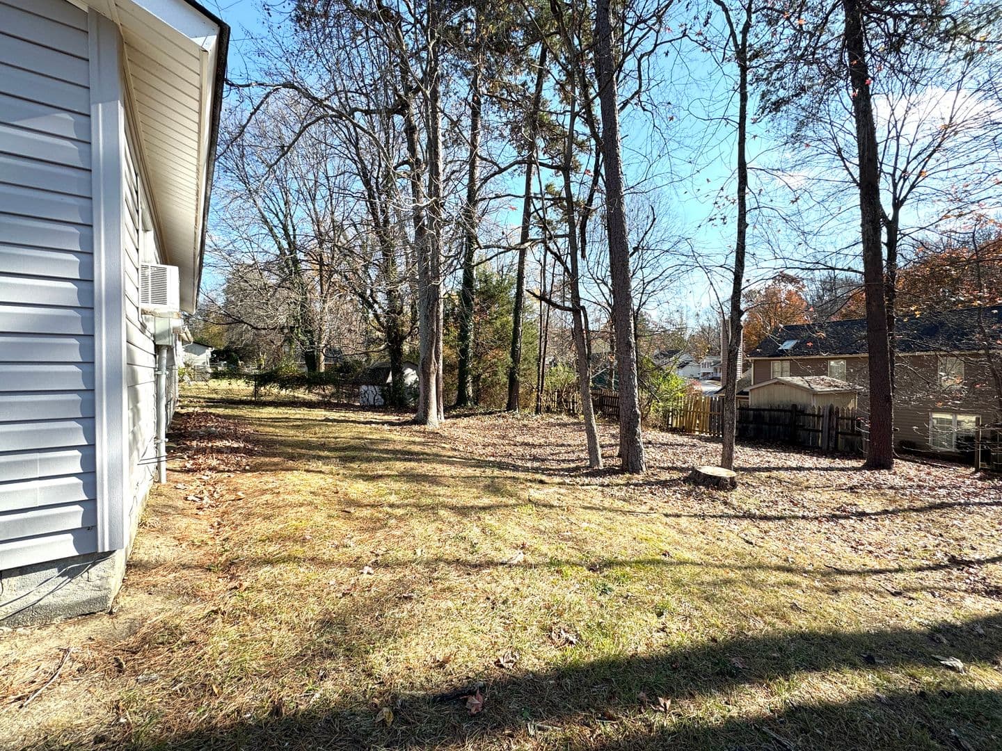 Greensboro House: 609 Tipperary Drive