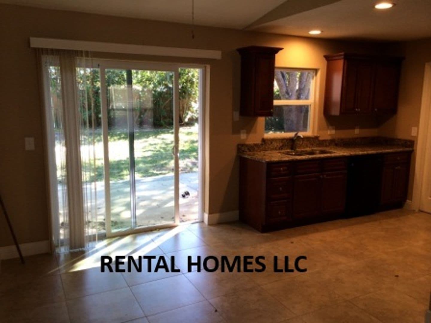 Longwood House: 133 Clyde Avenue