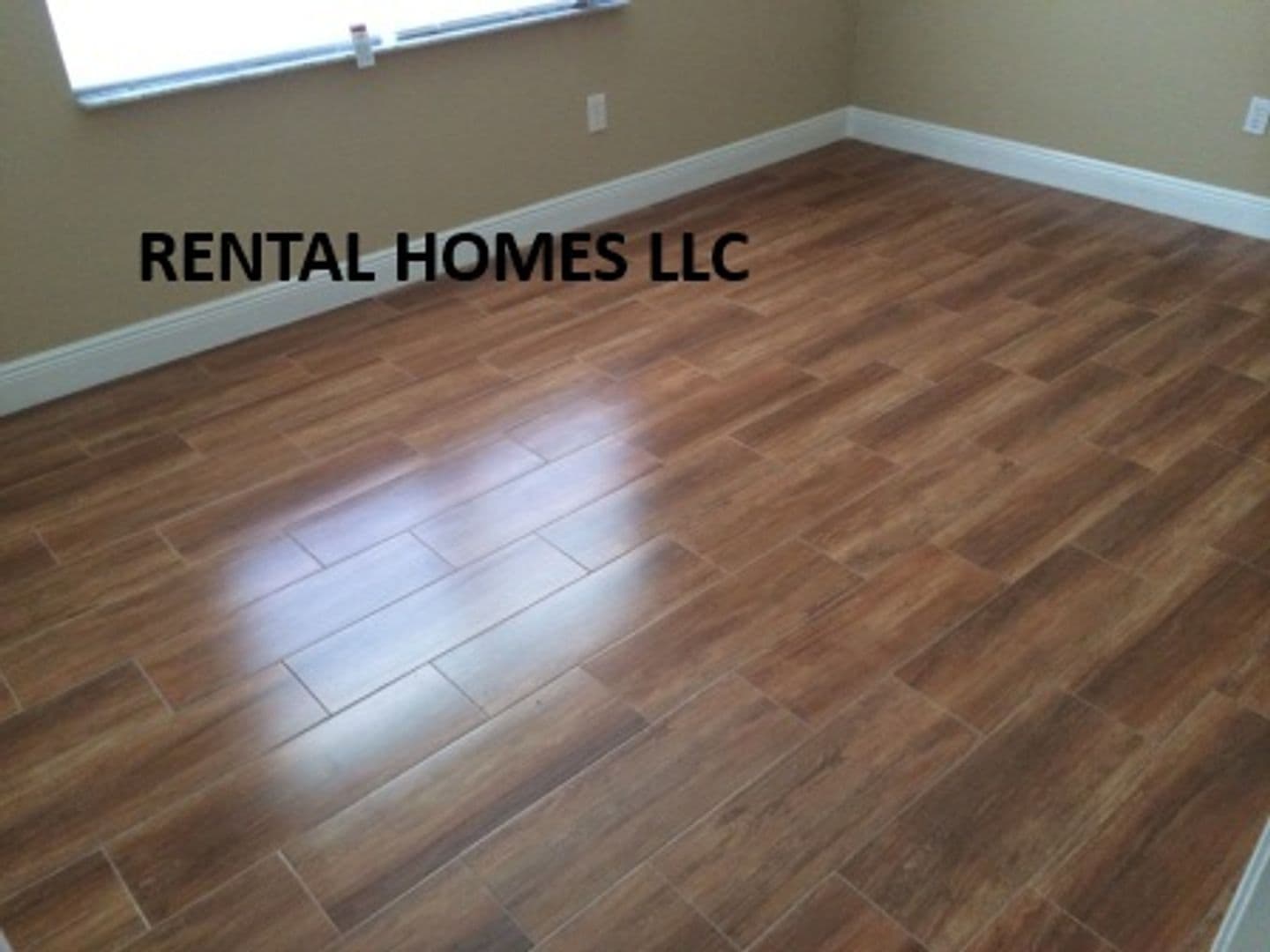 Longwood House: 133 Clyde Avenue