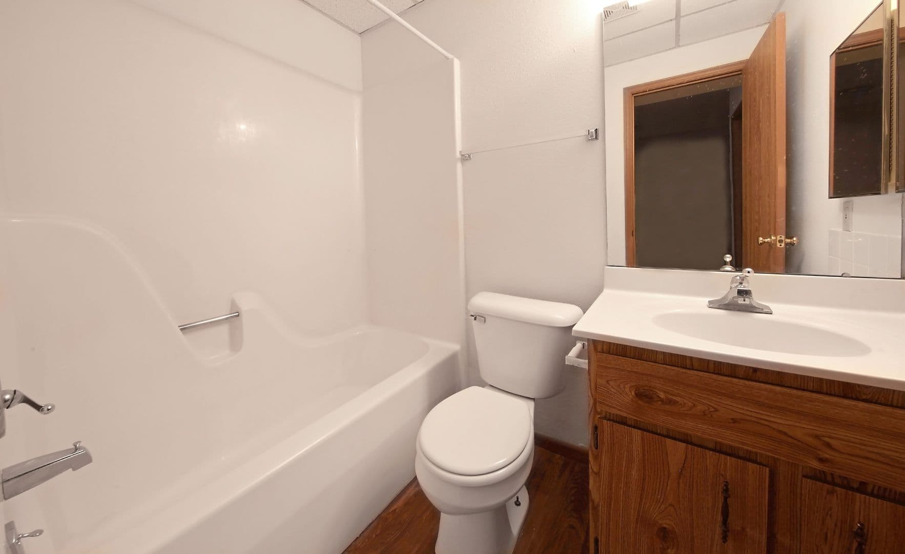 Farmington Apartment: 1502 N. Washington Street