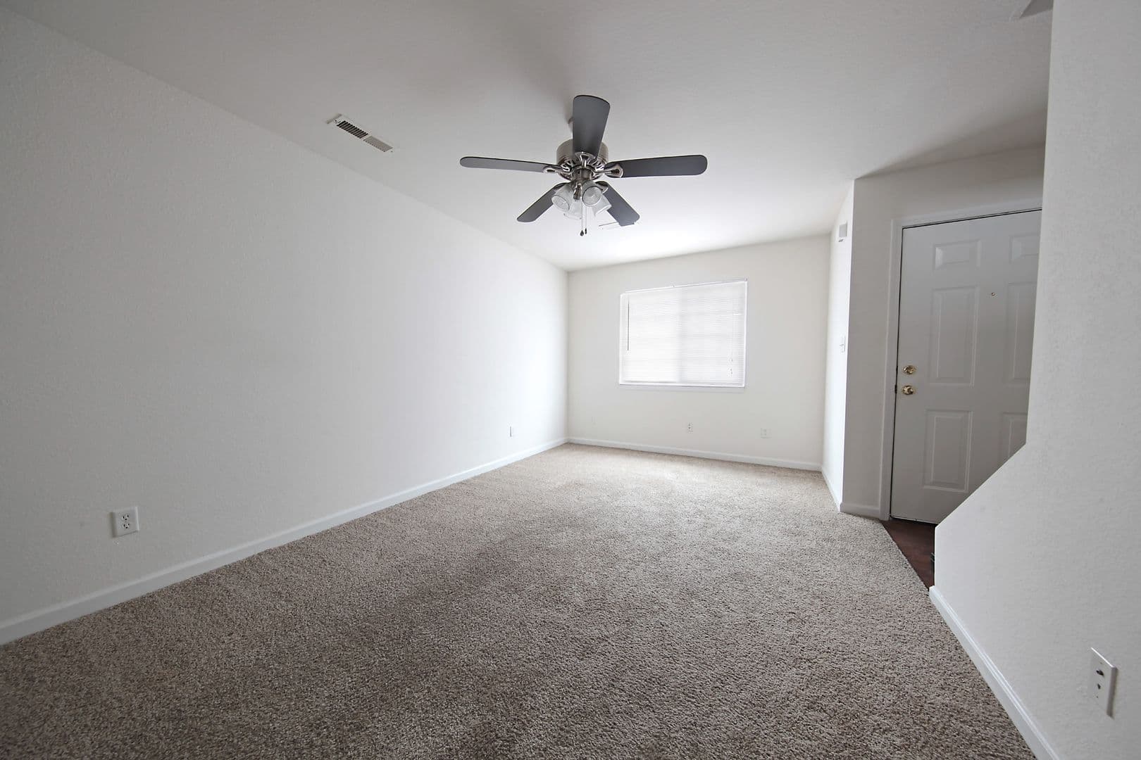 Farmington Apartment: 1550 N. Washington Street