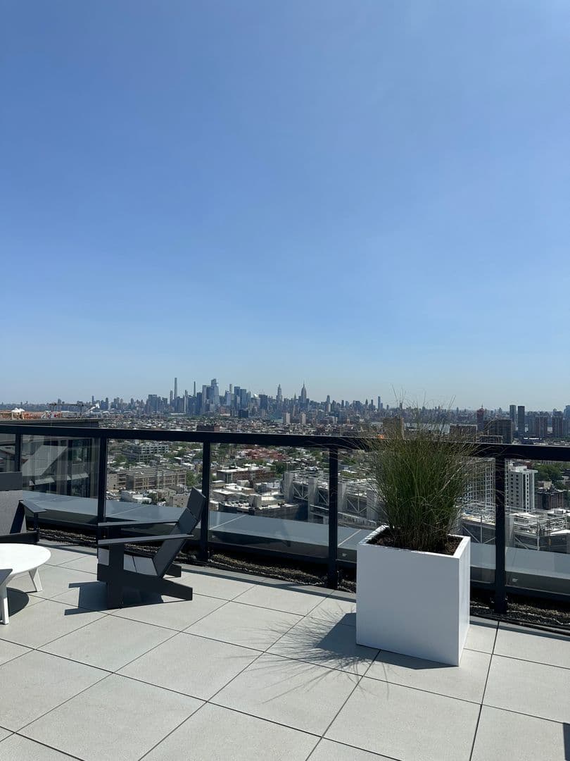 Jersey City Apartment: 9 Homestead ave