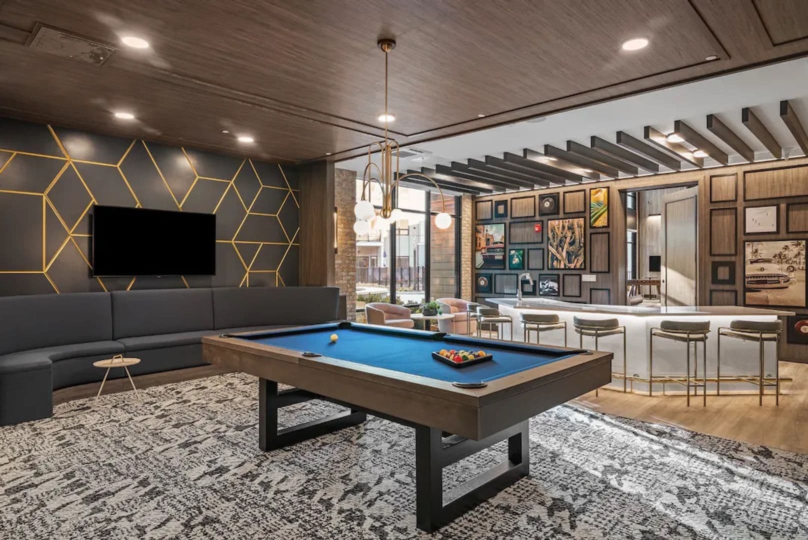 Hackensack Apartment: 1 Park Ave