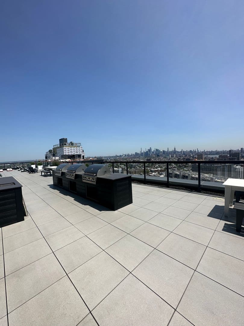 Jersey City Apartment: 9 Homestead ave