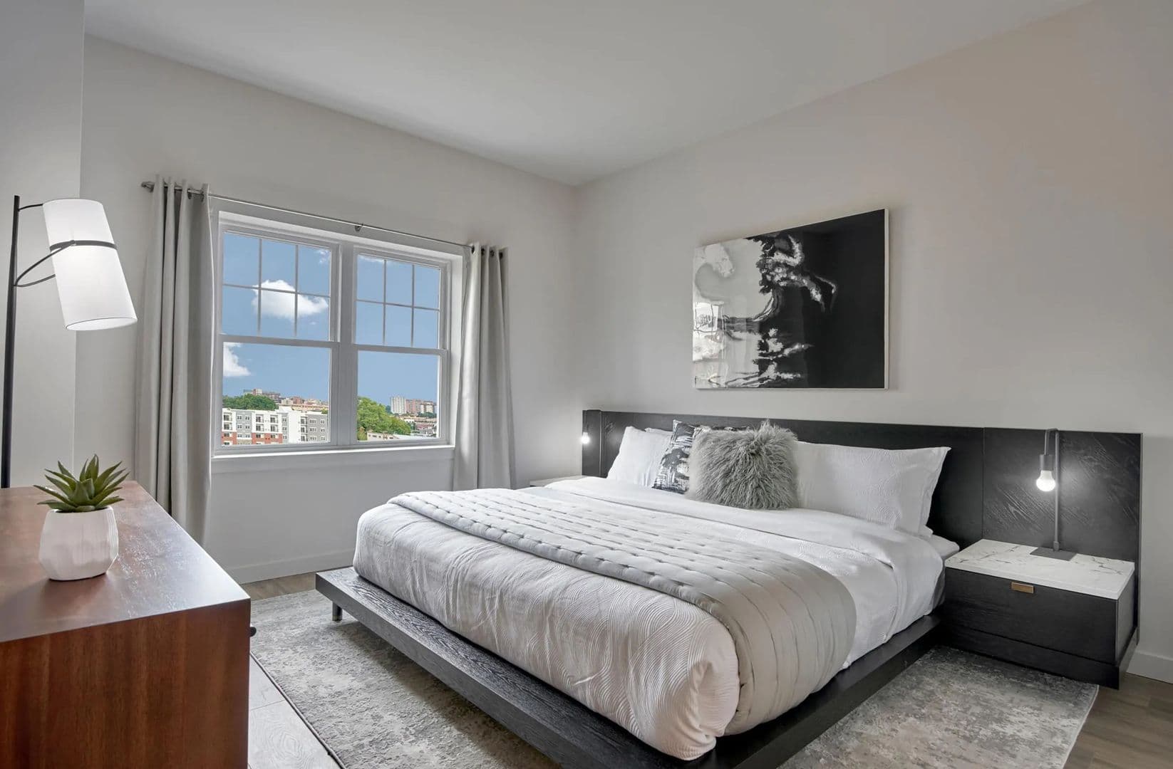 Bogota Apartment: 1000 W Fort Lee Rd