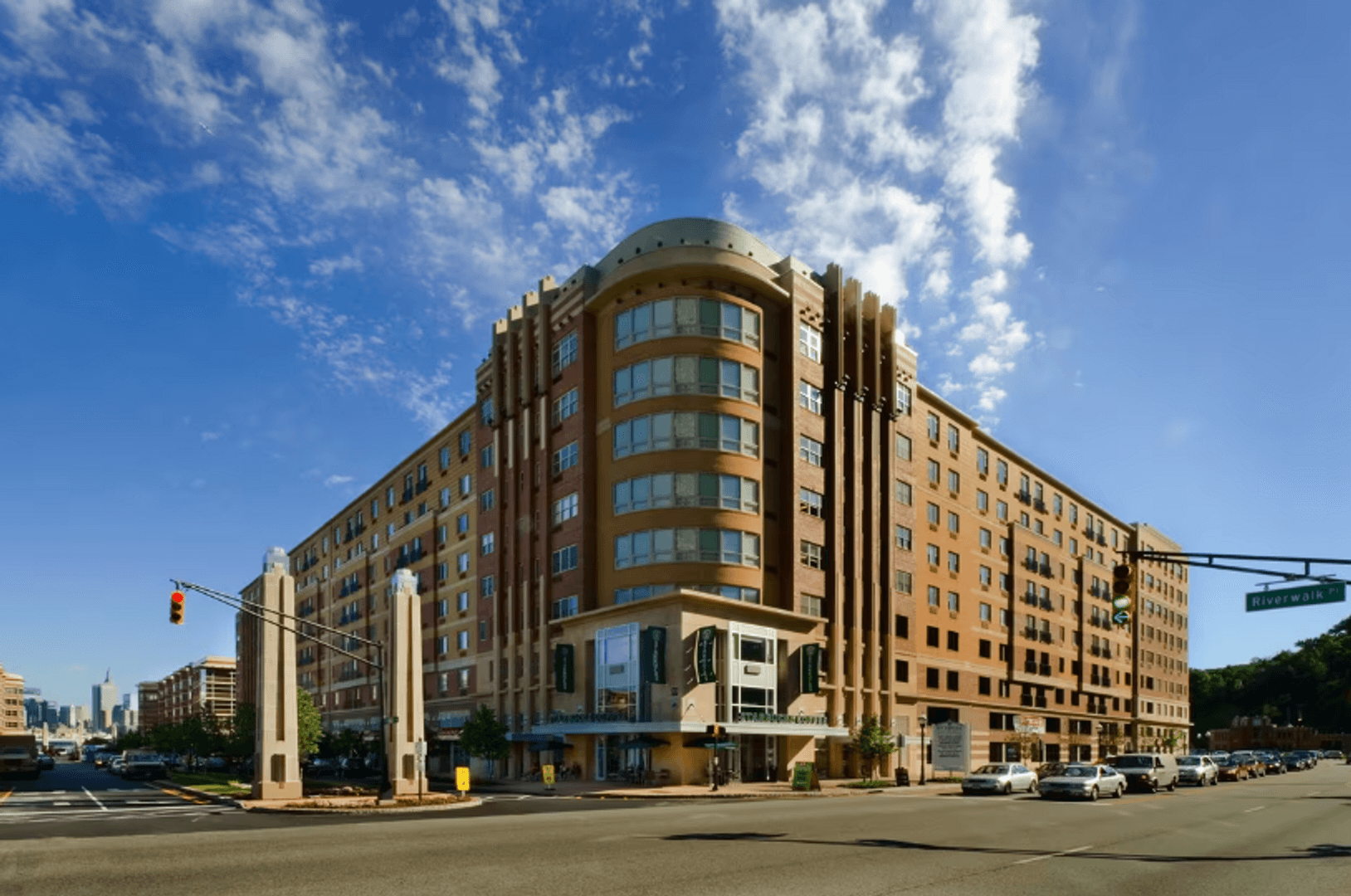 West New York Apartment: 55 Riverwalk Place