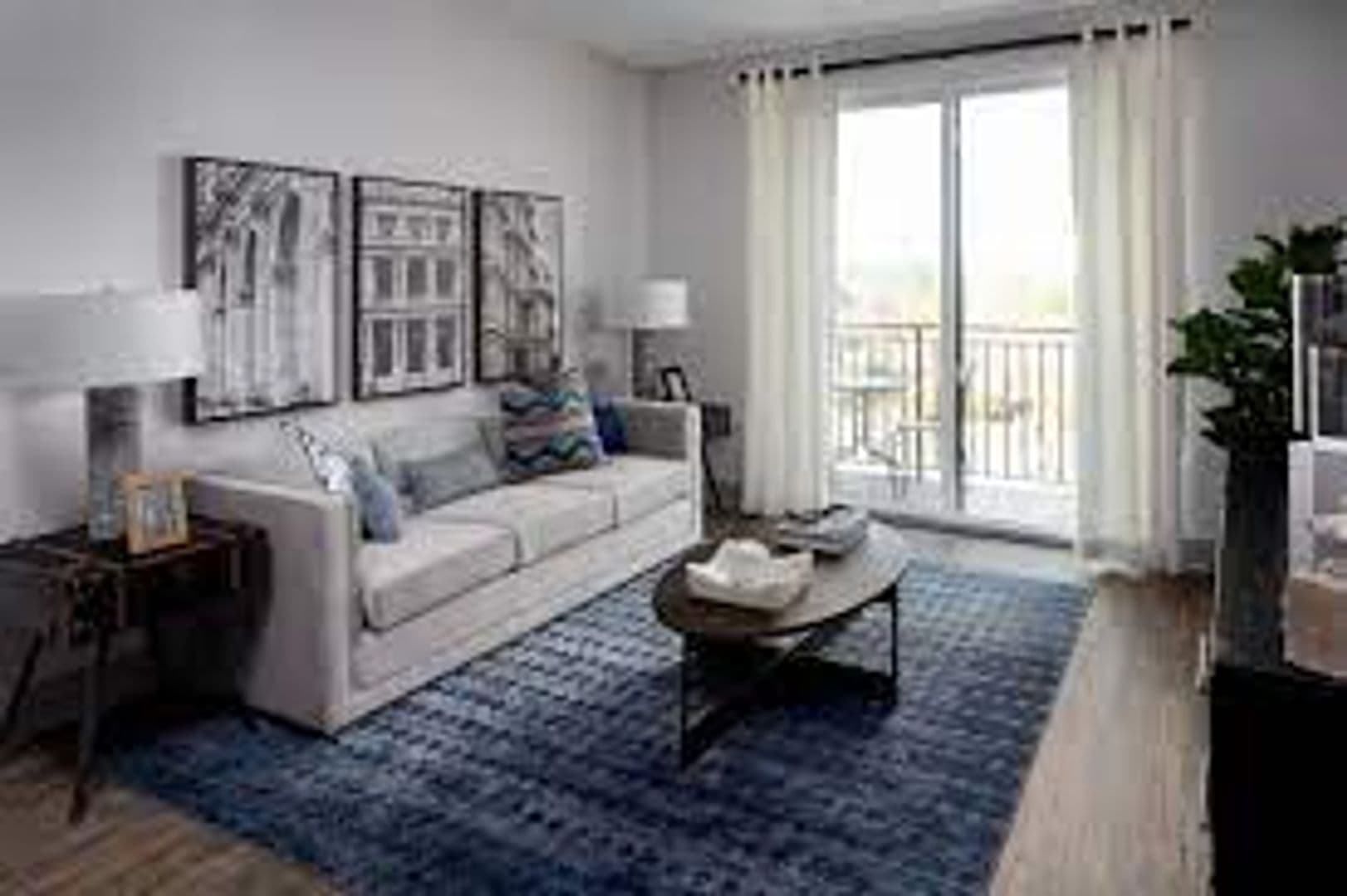 Harrison Apartment: 1200 S 5th St