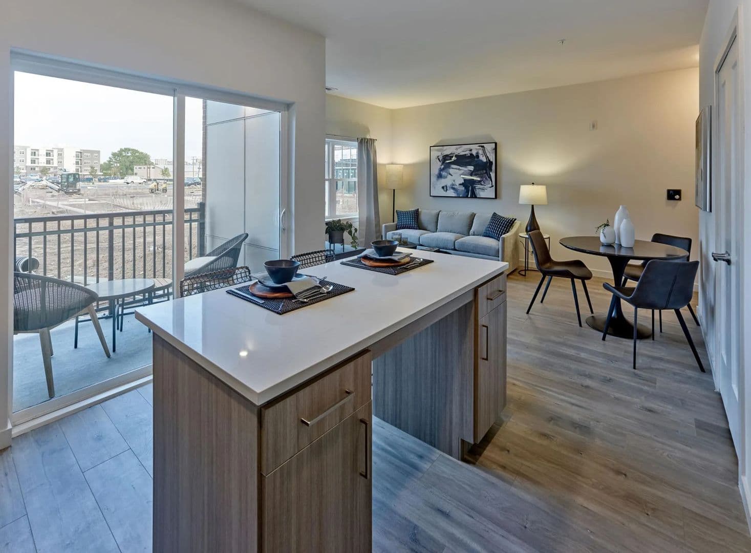 Bogota Apartment: 1000 W Fort Lee Rd