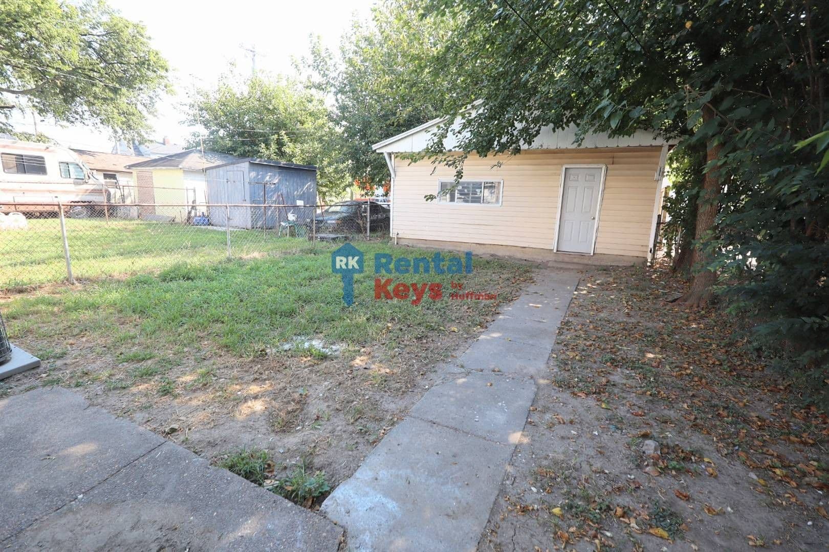 Evansville House: 1305 N Garvin Street