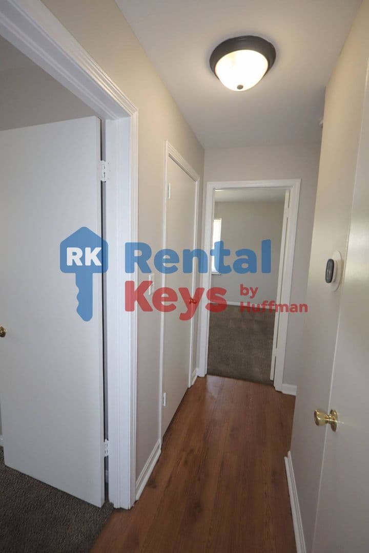 Evansville Apartment: 2807 Ravenswood Drive