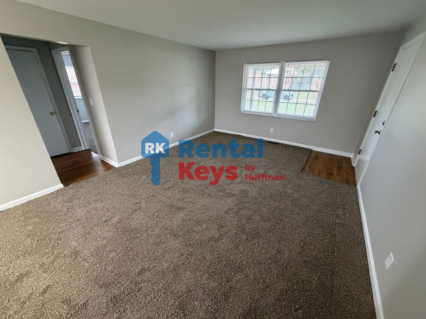 Evansville Apartment: 2807 Ravenswood Drive