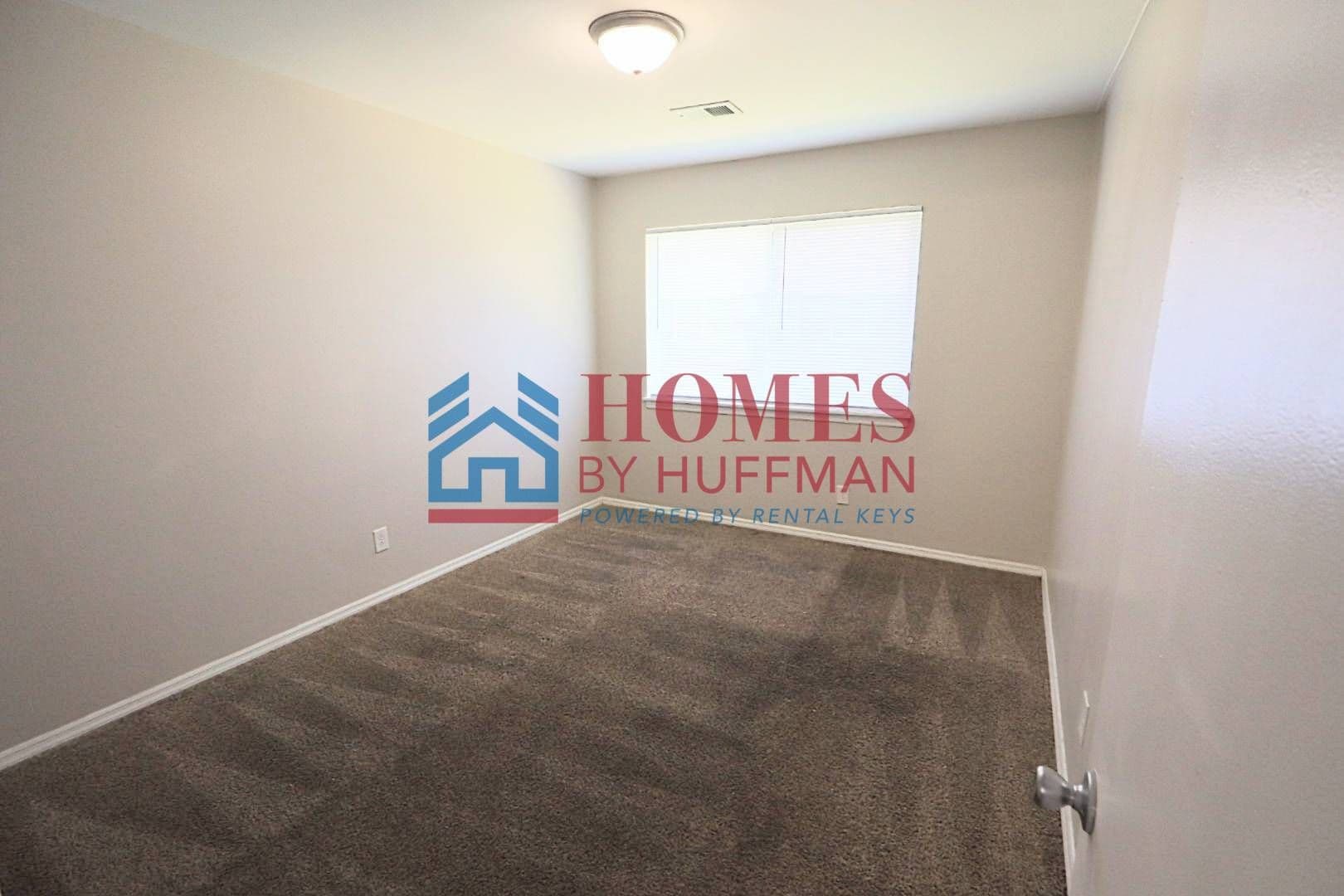 Evansville Apartment: 4609 -4689 Covert Avenue