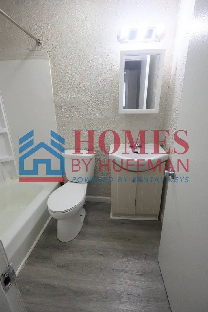 Evansville Apartment: 4609 -4689 Covert Avenue
