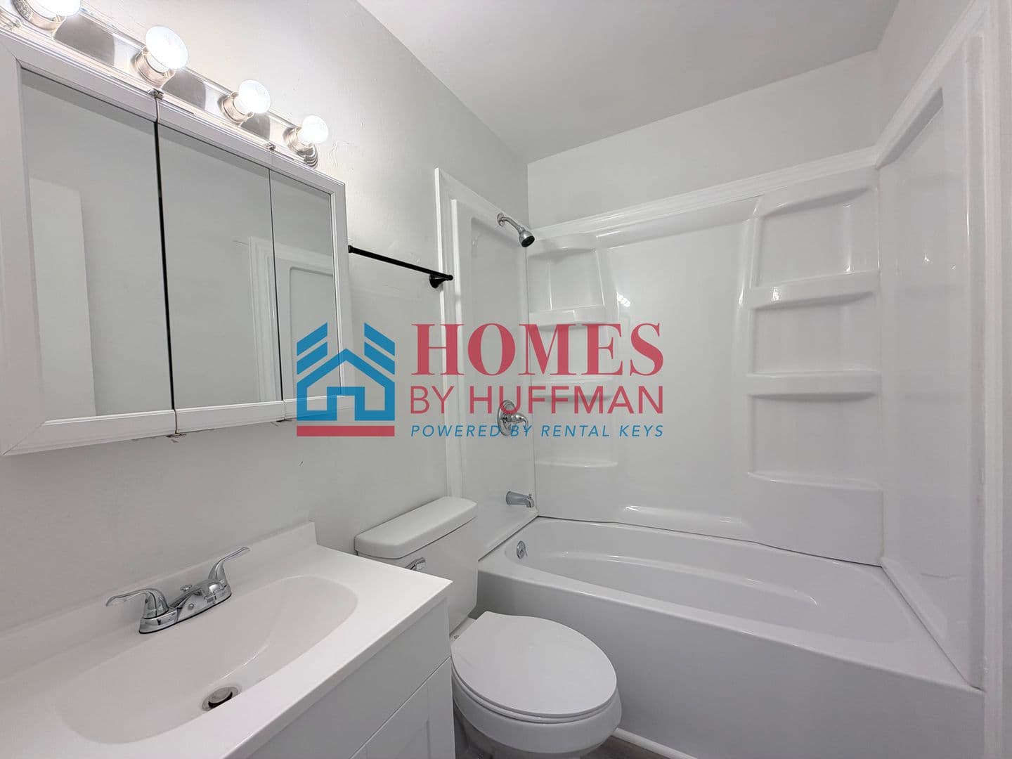 Evansville House: 513 East Mulberry Street