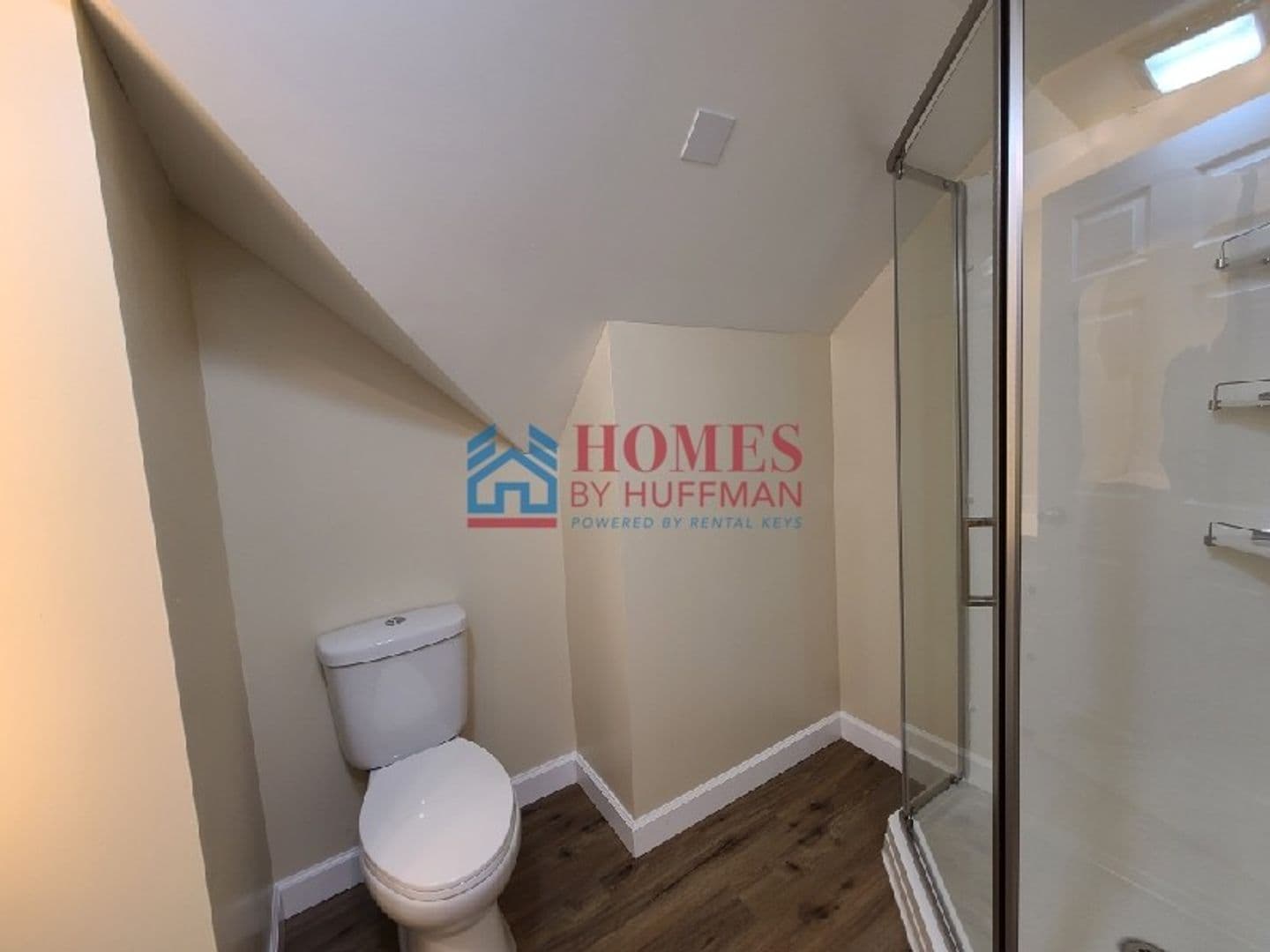 Evansville Apartment: 423 Jefferson Avenue