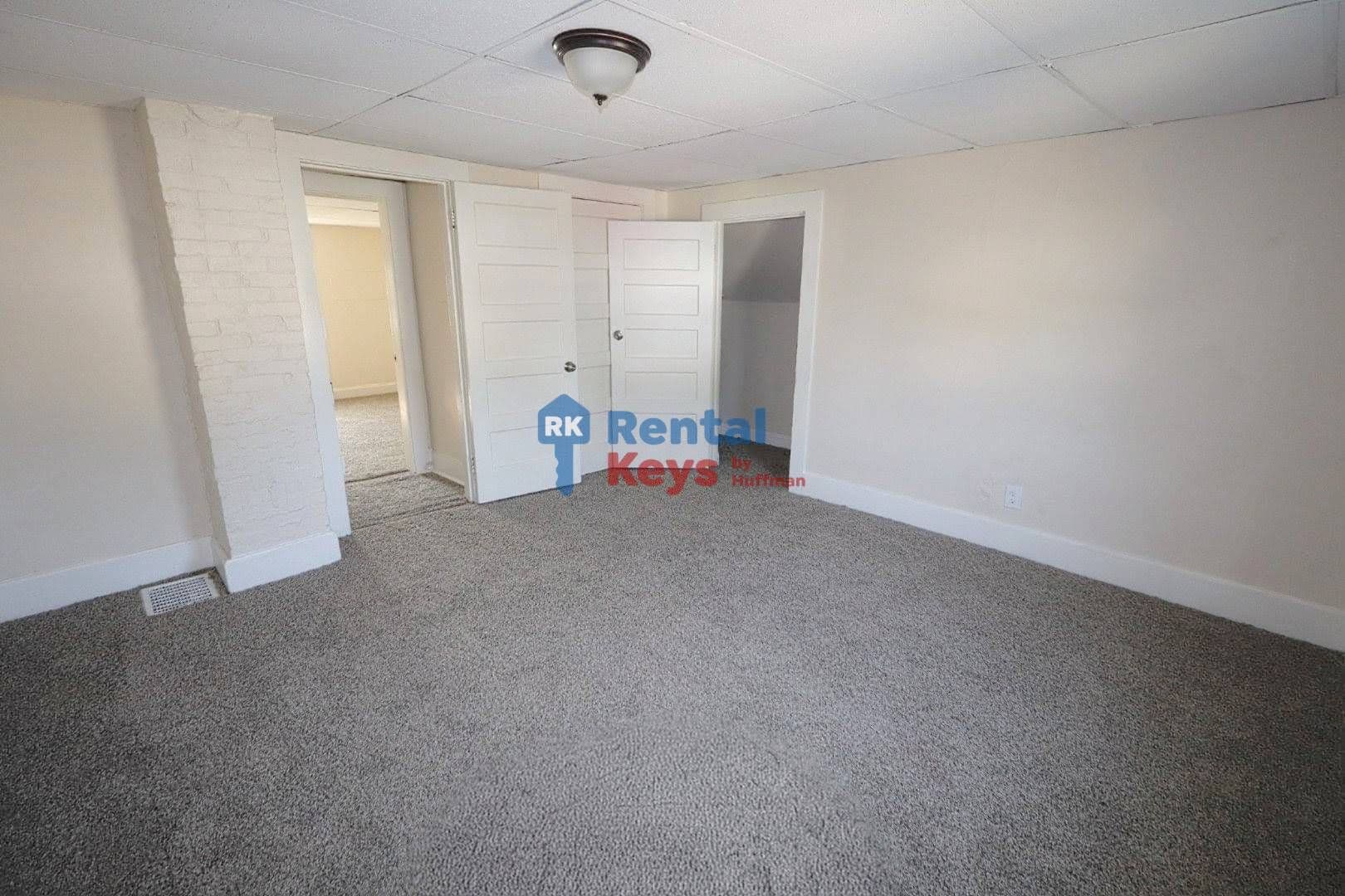 Evansville House: 1305 N Garvin Street