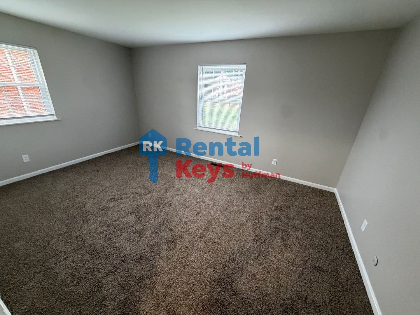 Evansville Apartment: 2807 Ravenswood Drive