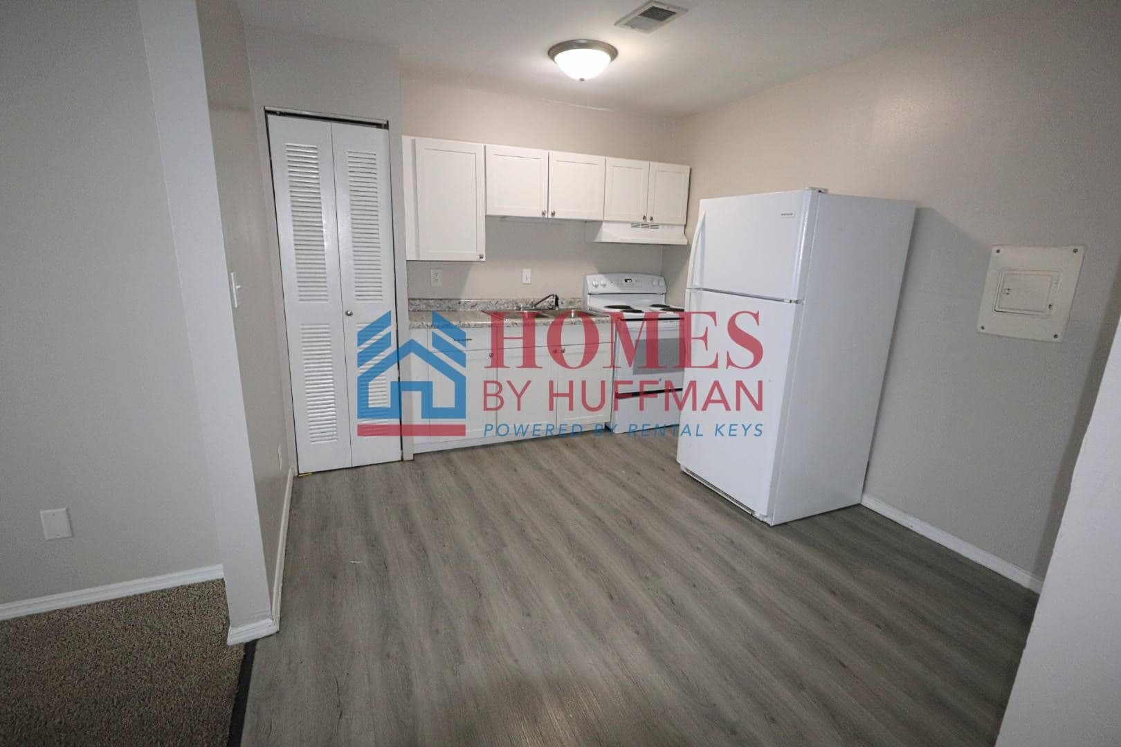 Evansville Apartment: 4609 -4689 Covert Avenue