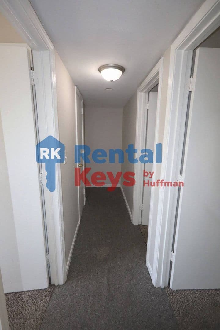 Evansville Apartment: 1400 1422 Jeanette Avenue