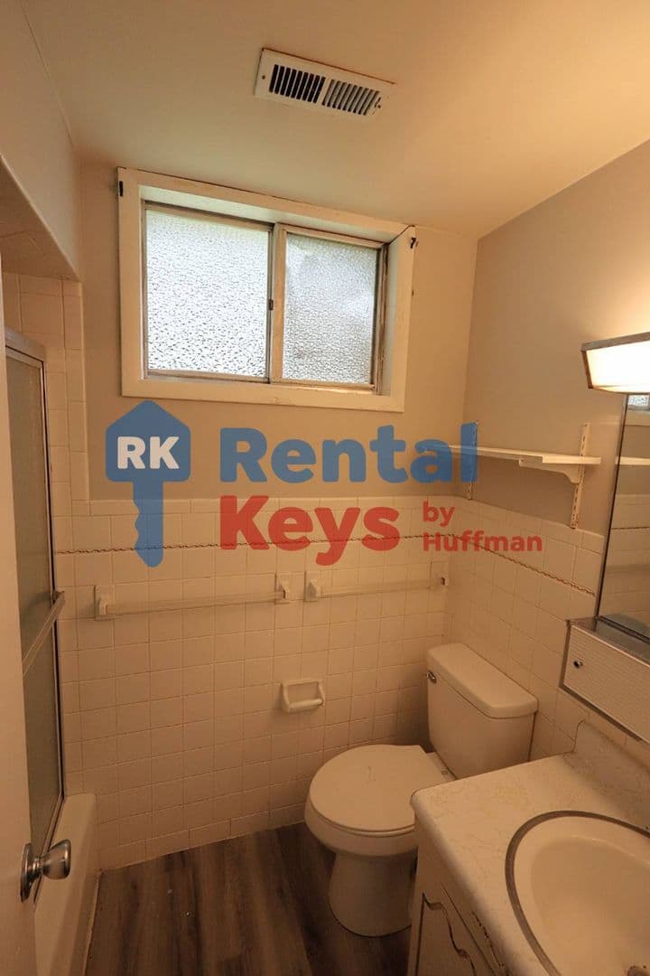 Evansville Apartment: 2848 Pennsylvania Street