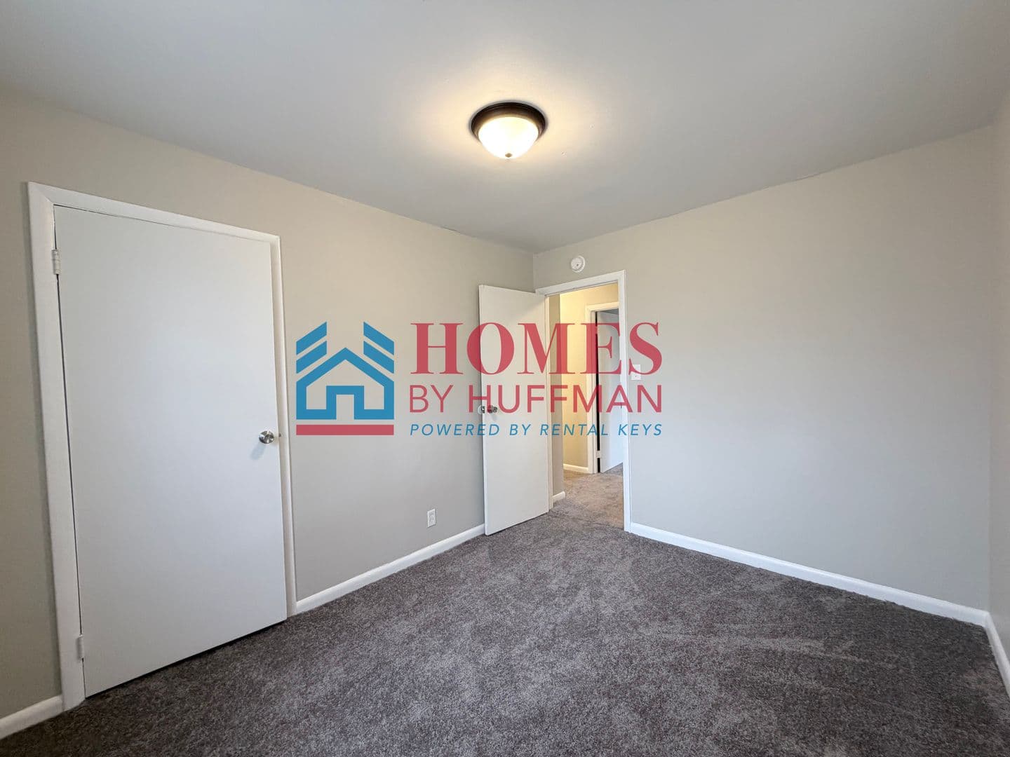 Evansville House: 513 East Mulberry Street