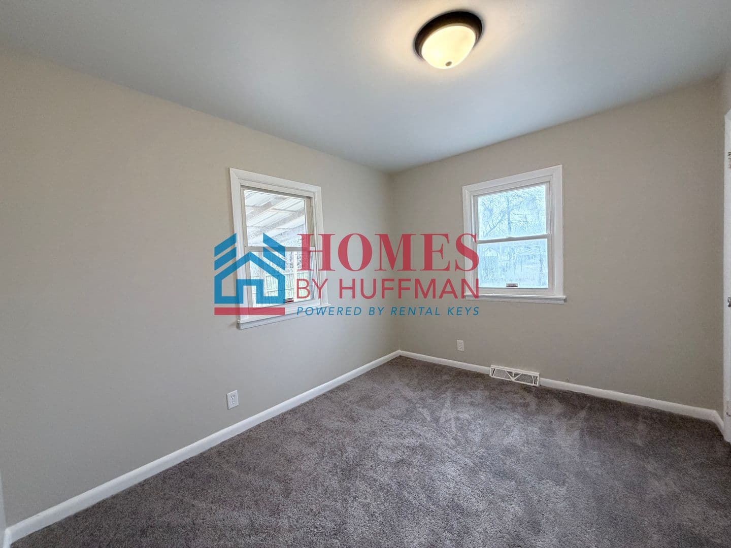 Evansville House: 513 East Mulberry Street