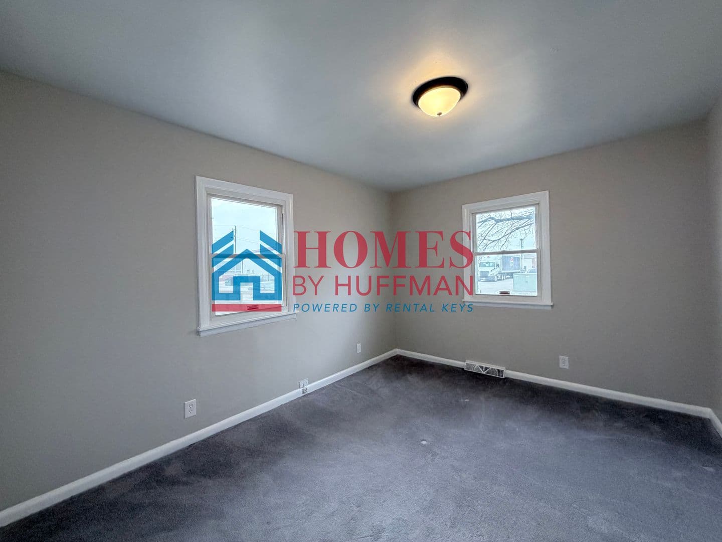 Evansville House: 513 East Mulberry Street