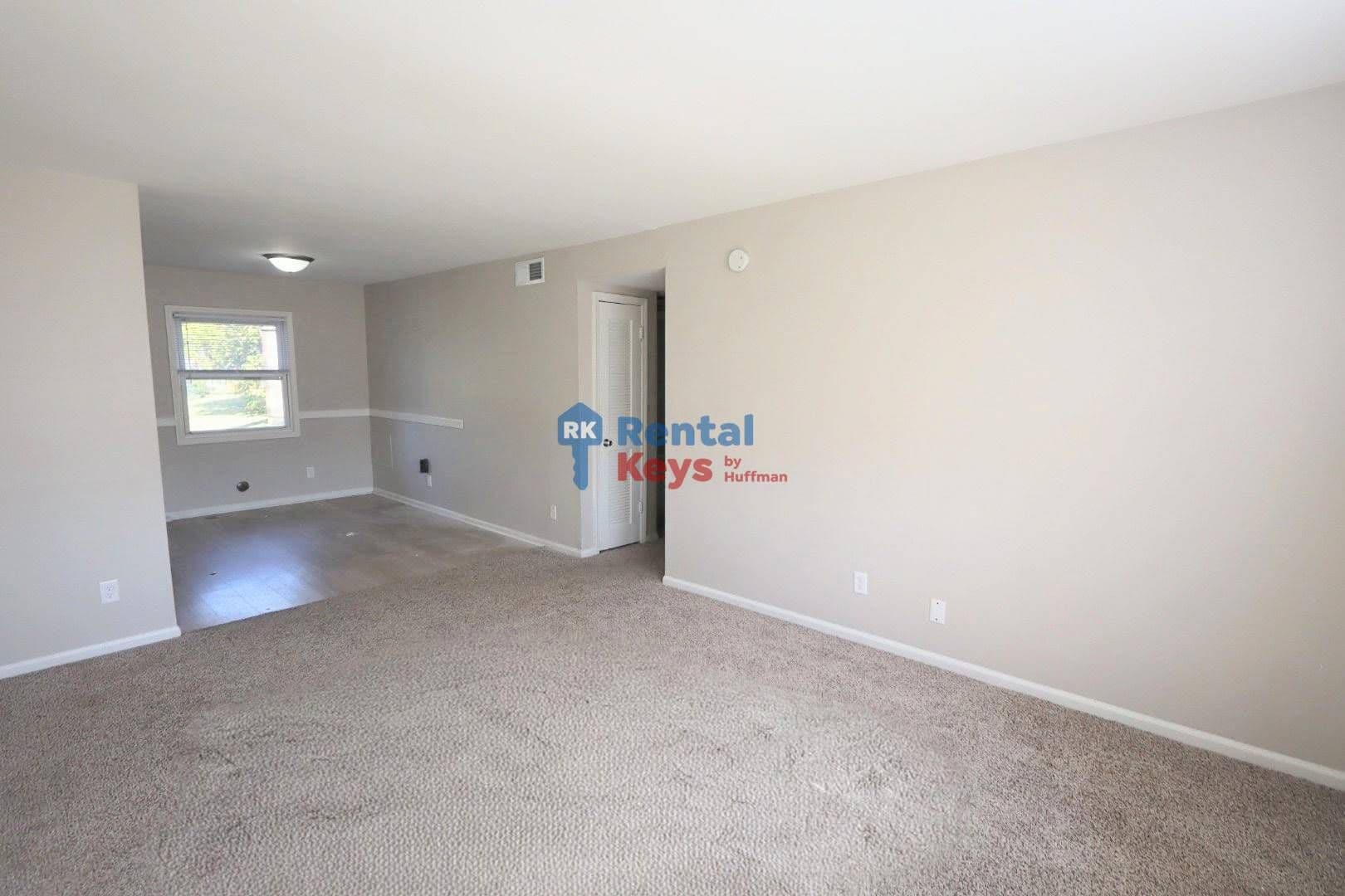 Boonville Apartment: 916 Parkview Drive