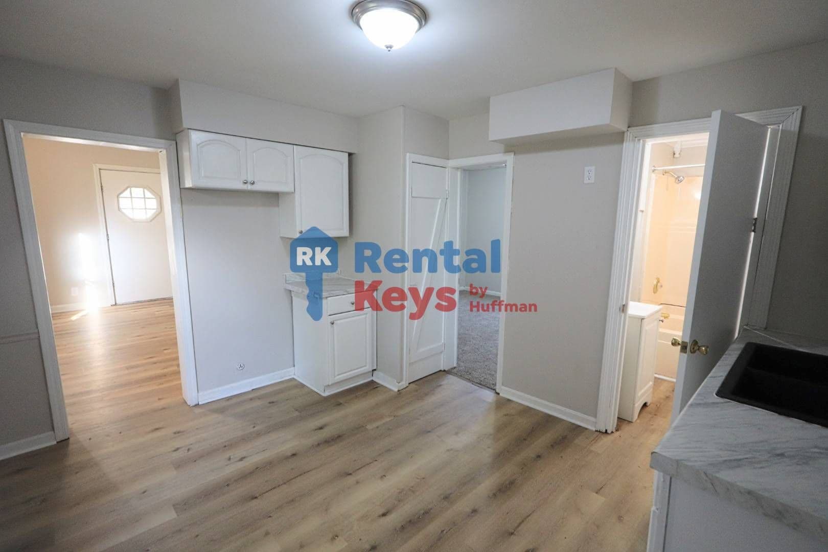 Evansville House: 105 Althaus Avenue