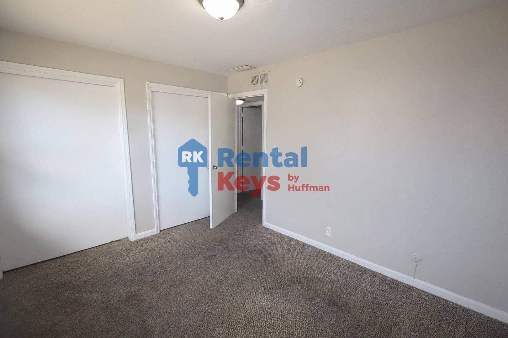 Evansville Apartment: 1400 1422 Jeanette Avenue