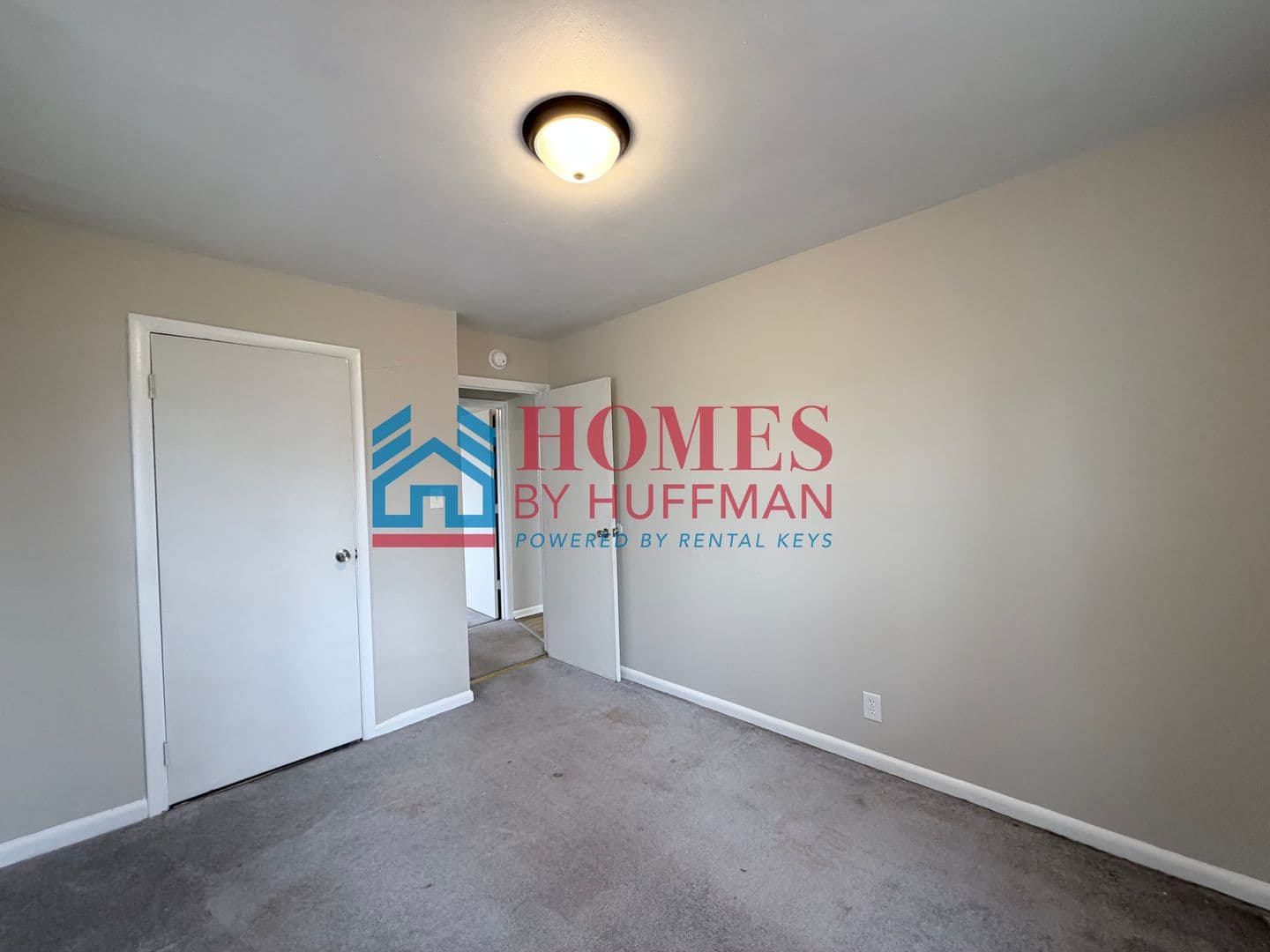 Evansville House: 513 East Mulberry Street