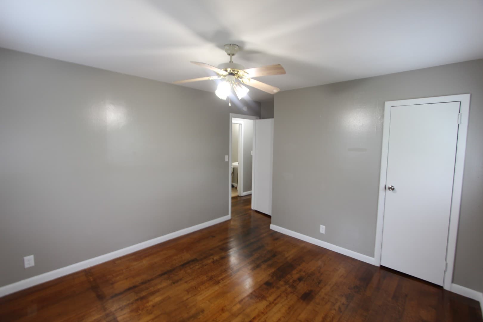Birmingham House: 4231 40th Avenue N