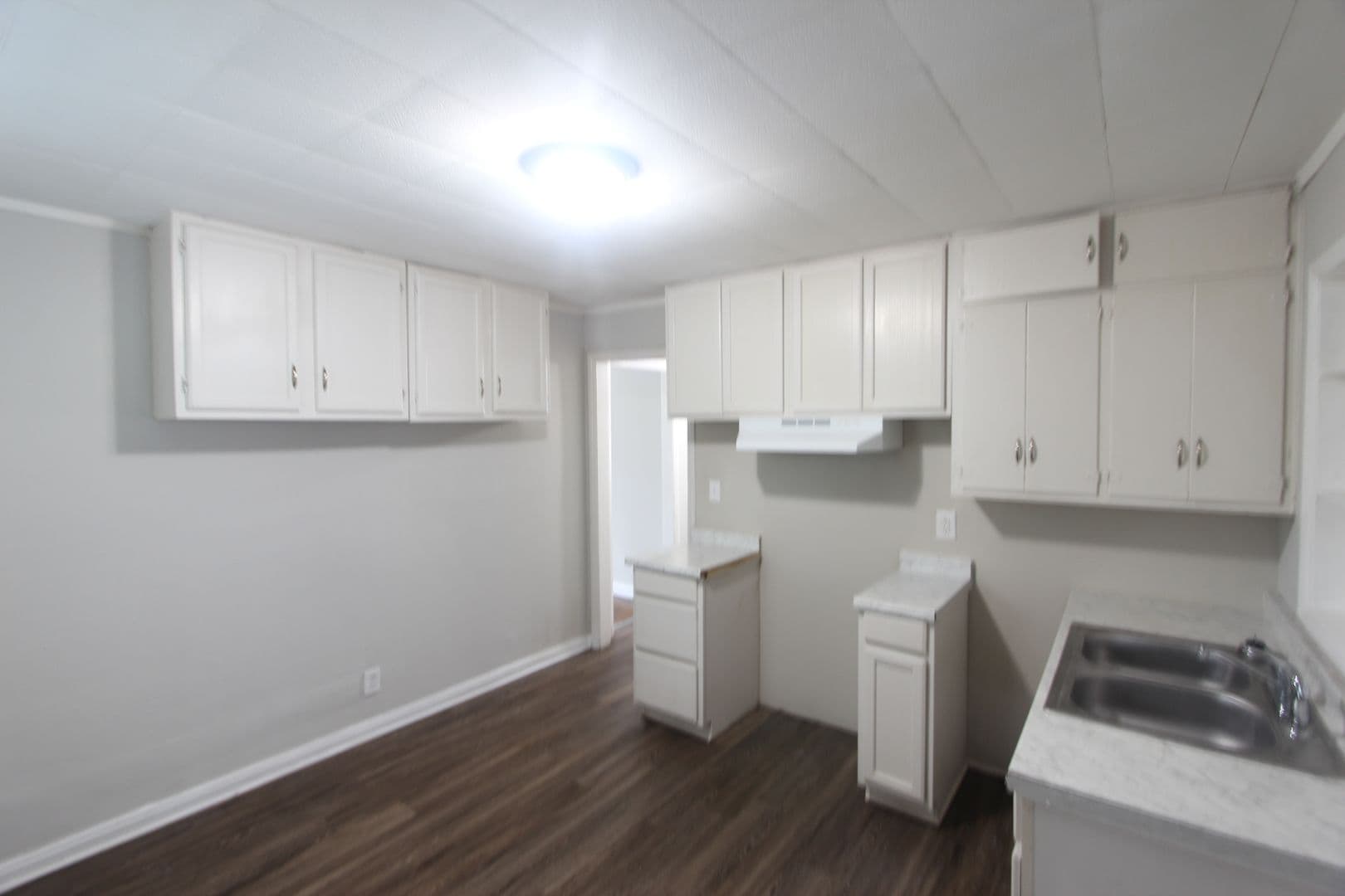 Birmingham House: 224 69th Place N