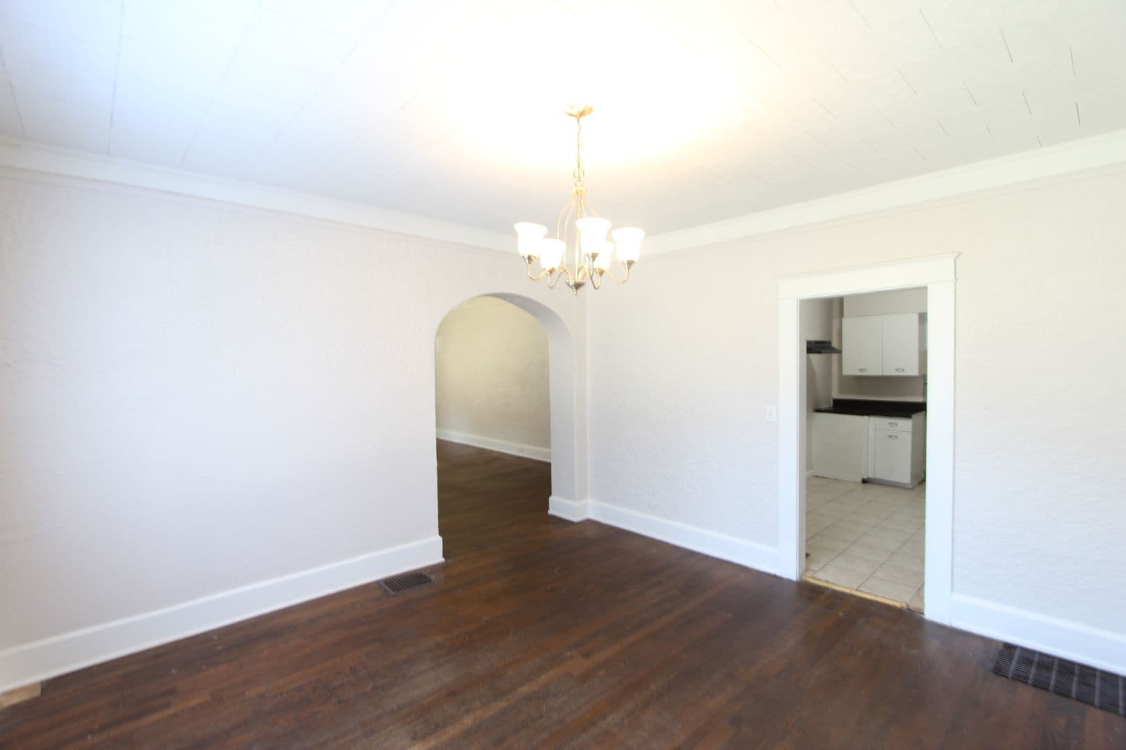 Birmingham House: 1400 43rd Street Ensley