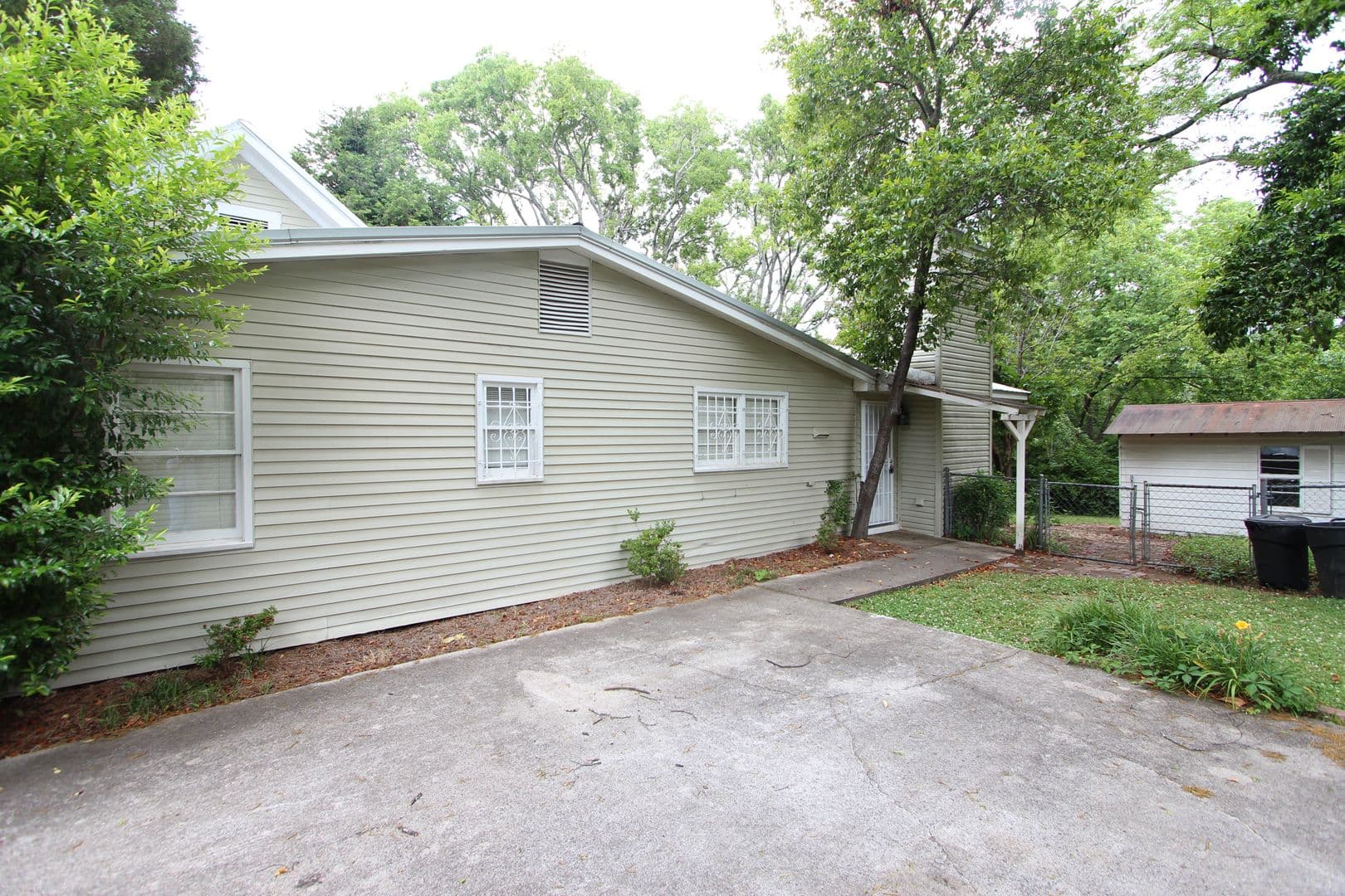 Birmingham House: 2101-B 3rd Place South