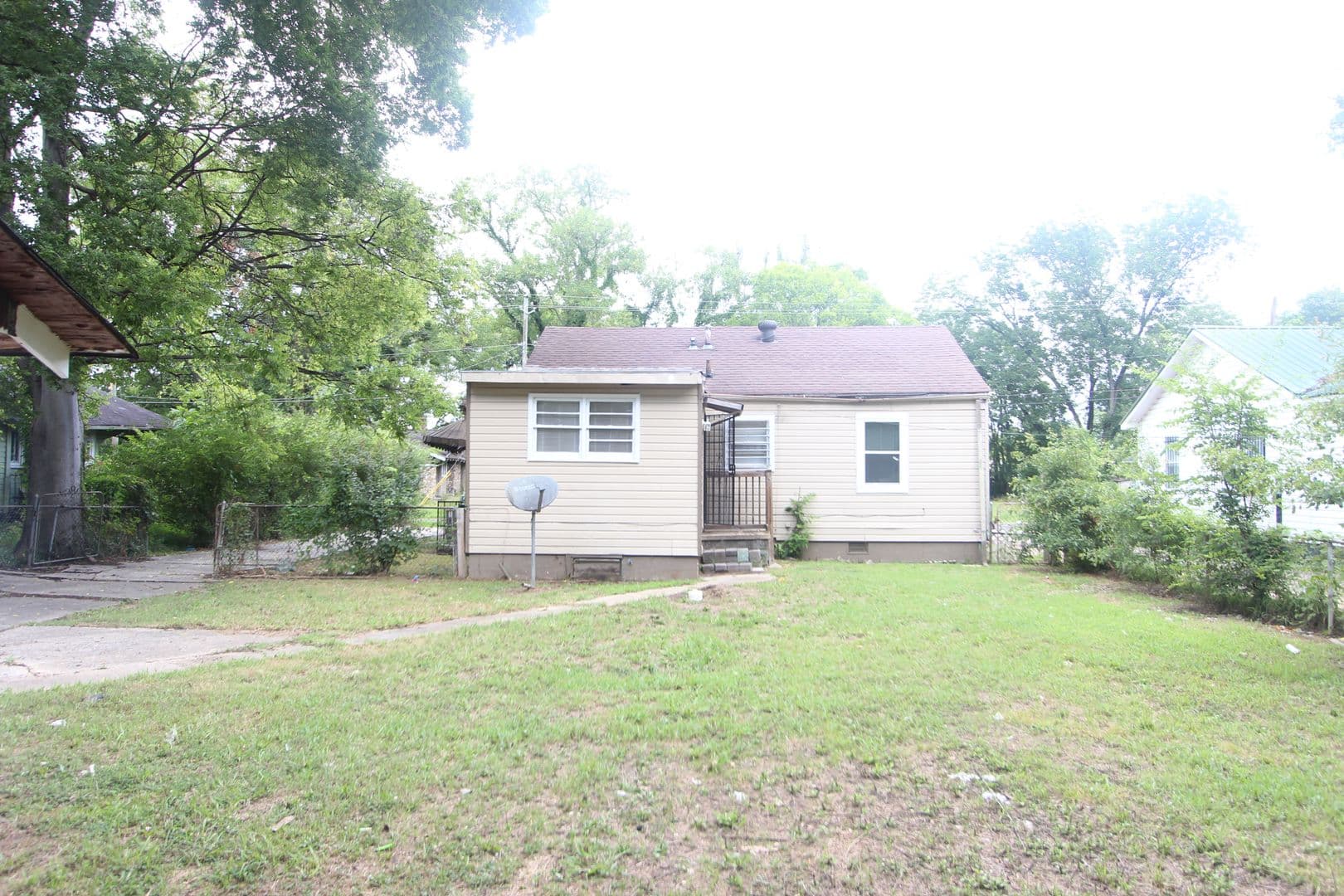Birmingham House: 224 69th Place N