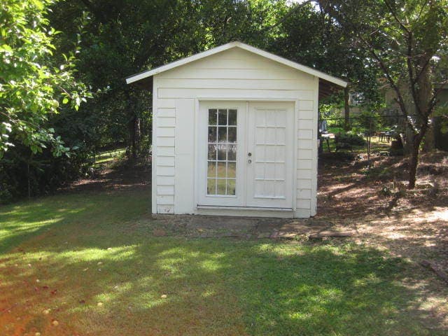 Birmingham House: 2101-B 3rd Place South