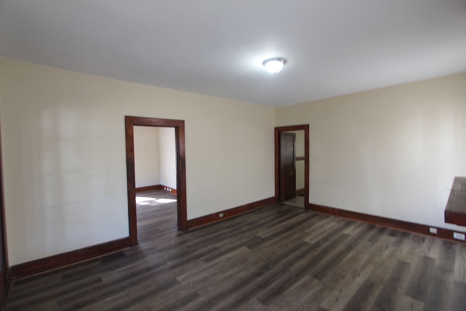 Birmingham House: 4724 Court R