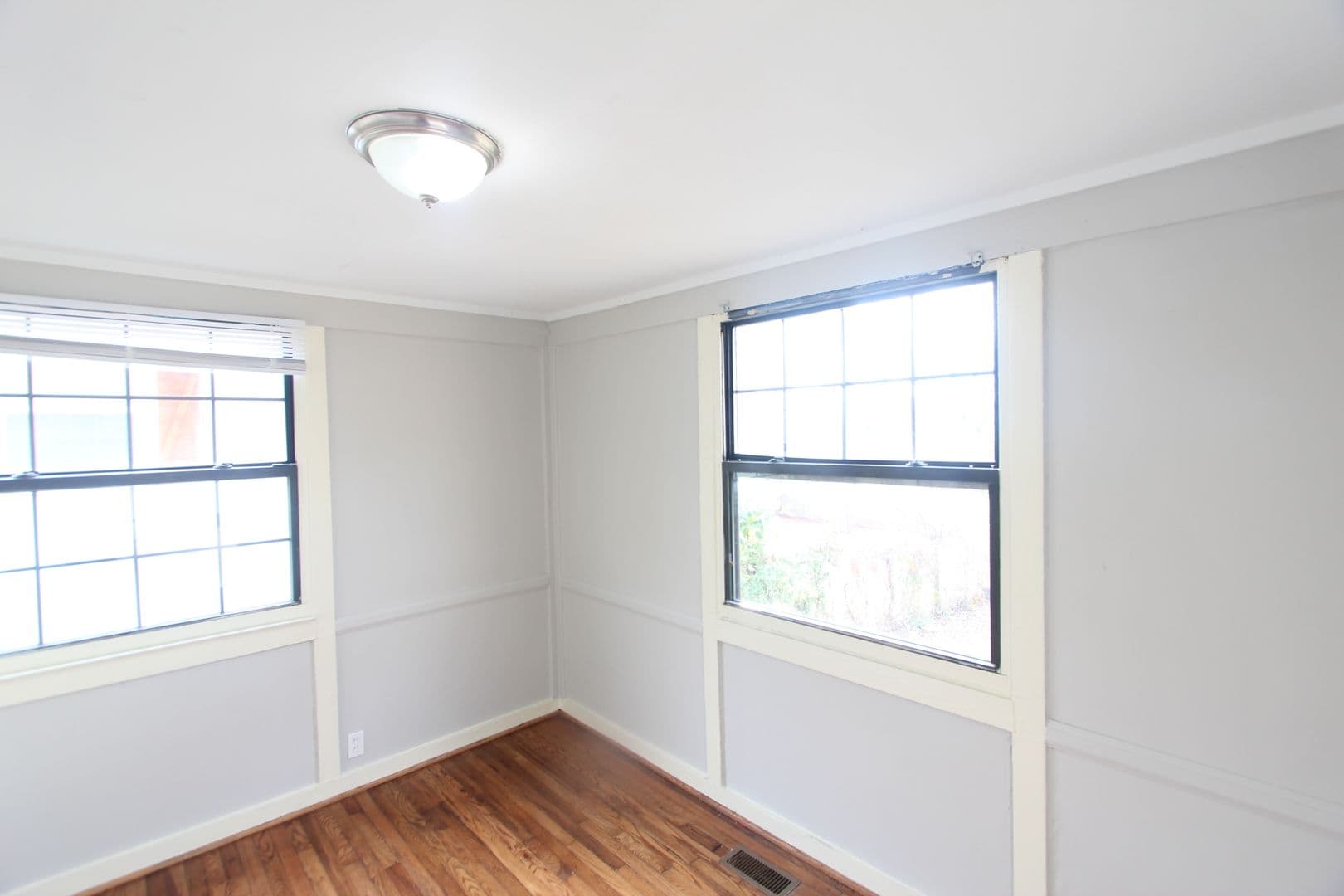 Birmingham House: 1705 2nd Court West