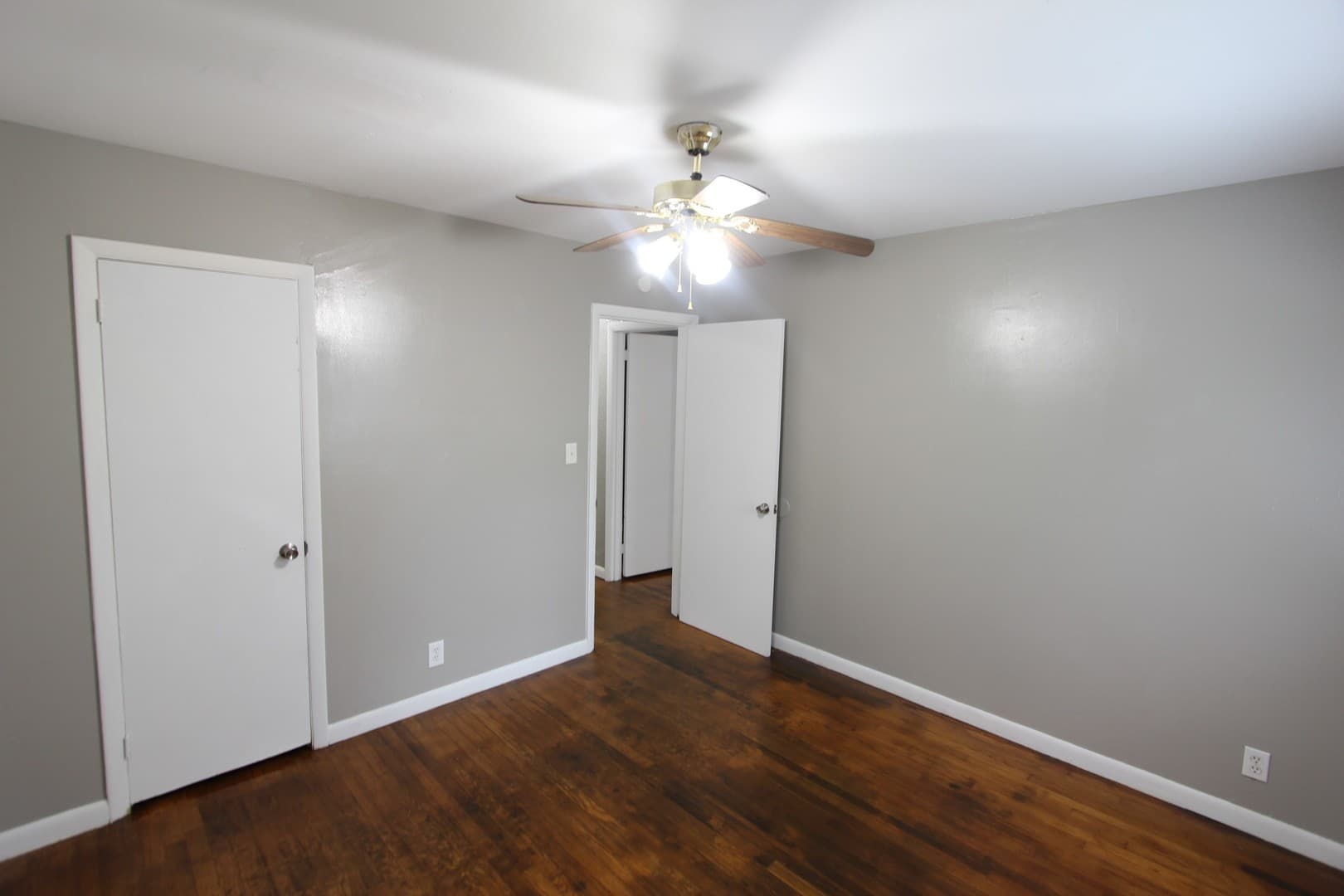 Birmingham House: 4231 40th Avenue N
