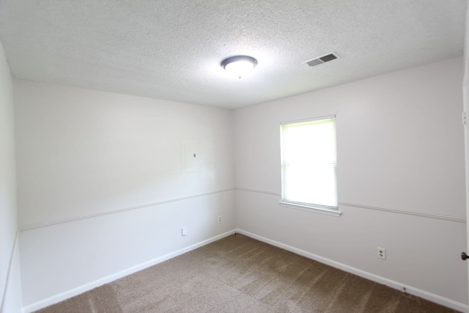 Birmingham House: 2365 9th Street NW