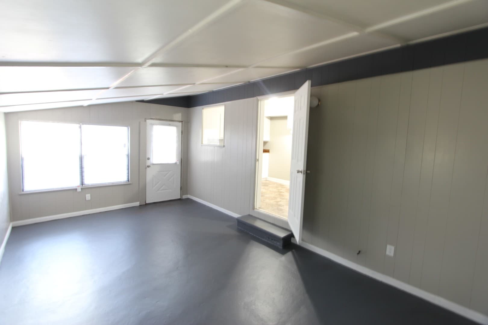 Birmingham House: 4231 40th Avenue N