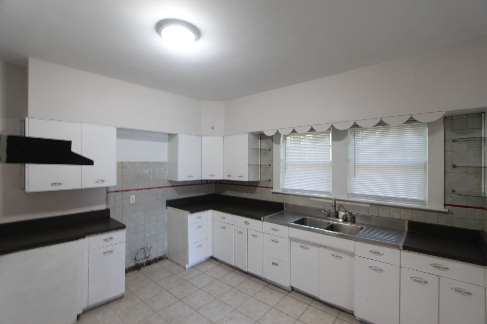Birmingham House: 1400 43rd Street Ensley