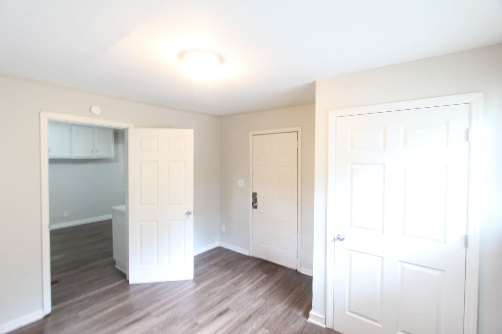 Birmingham House: 224 69th Place N